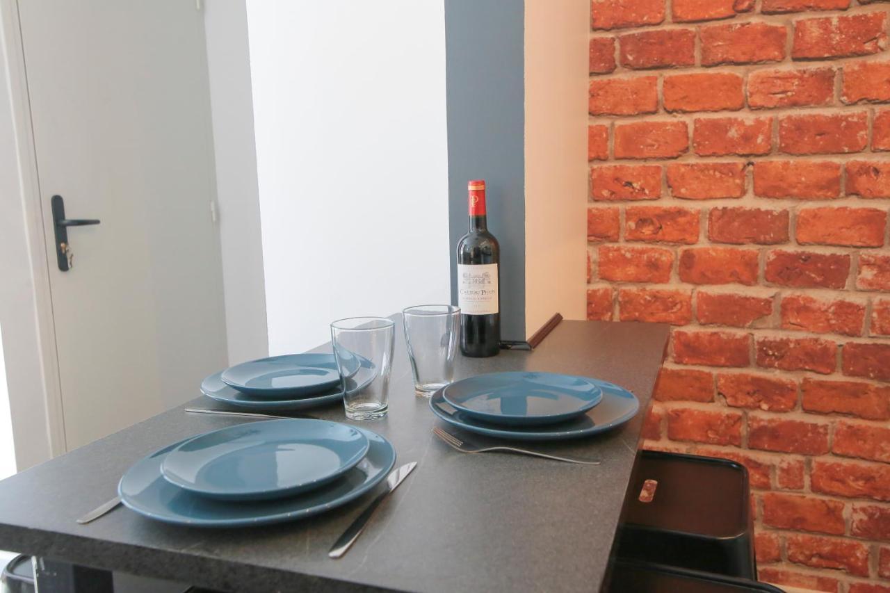 Appartement Le Rétro, T2 hypercentre chic et cosy, Wifi par SOVALFI à Saint-Etienne  Extérieur photo